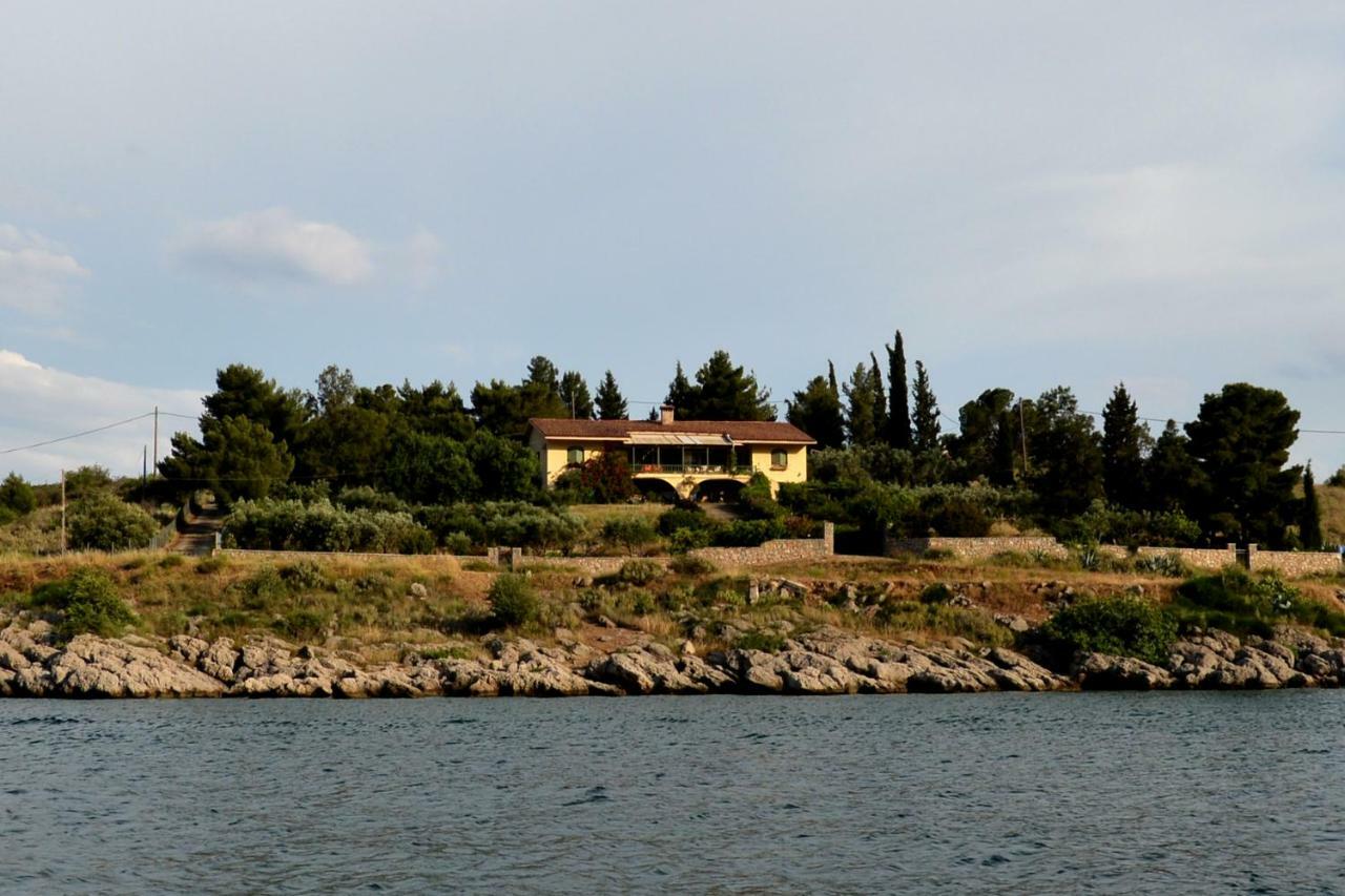 Aphrodite'S Coast Retreat House! Galaxidi Exterior photo